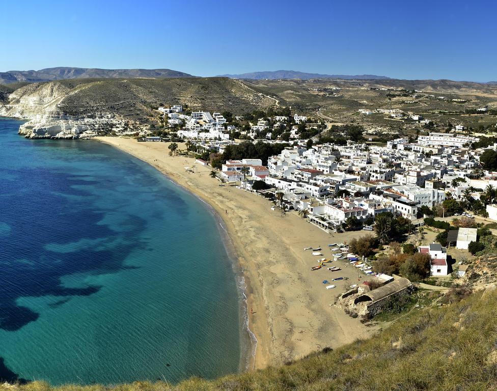 Hotel Las Calas Agua Amarga  Exterior photo