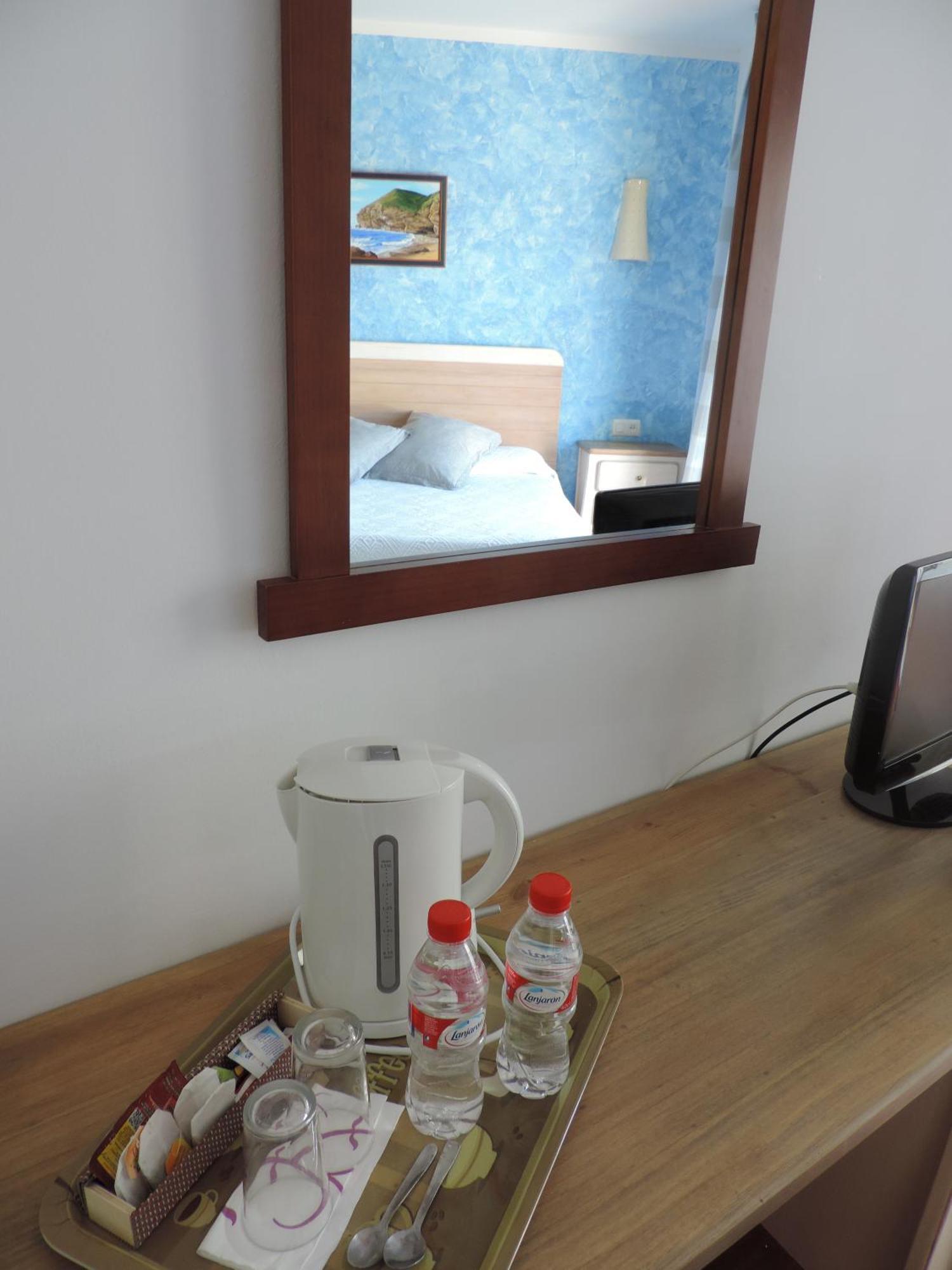 Hotel Las Calas Agua Amarga  Room photo