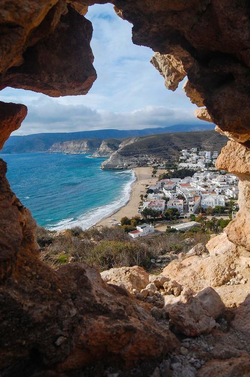 Hotel Las Calas Agua Amarga  Exterior photo